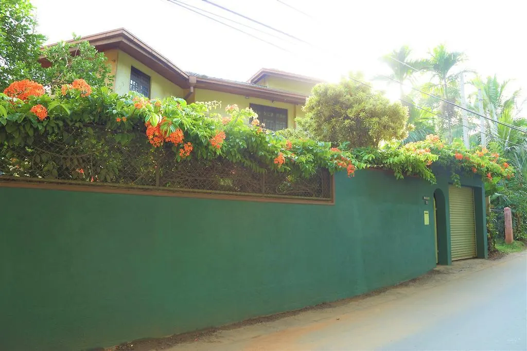 Glory Homestay Kandy